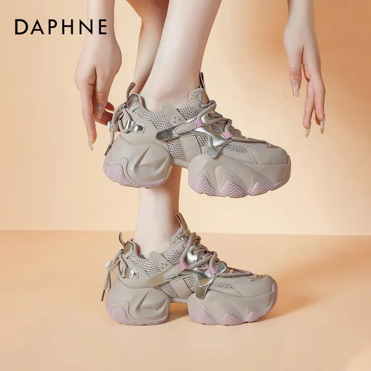 达芙妮紫色厚底老爹鞋女款2025新款显脚小秋冬款增高松糕休闲运动