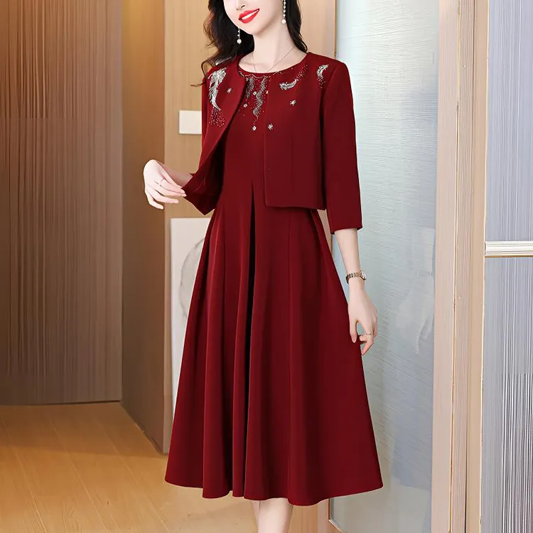 喜婆婆妈妈装2025新款爆款婚宴场合女装礼服两件套宴会连衣裙红色