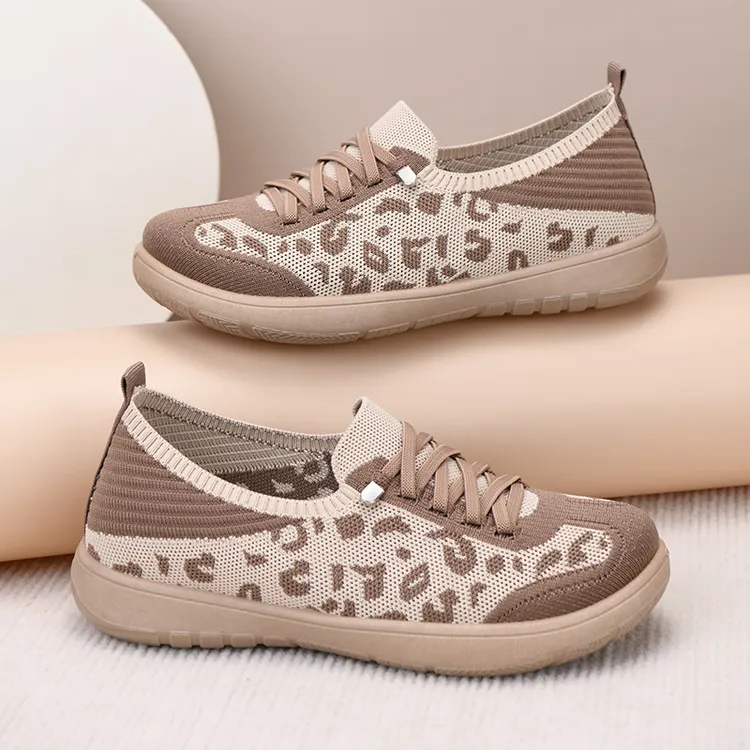 2025春季新款软底防滑休闲女鞋豹纹德训鞋轻便舒适透气老北京布鞋