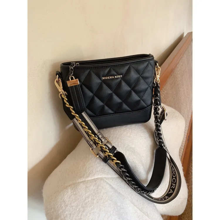 南风xMiocra koly 魔方菱格流浪包包女2023高级感通勤单肩斜挎包