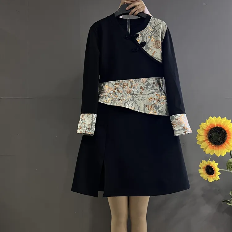 新中式别致独特设计感撞色拼接收腰显瘦大码开叉连衣裙