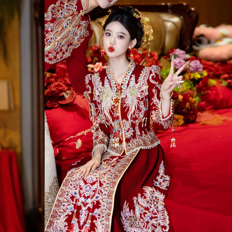 重工秀禾服2025新款新娘结婚礼服新中式嫁衣敬酒服高端出阁服V领