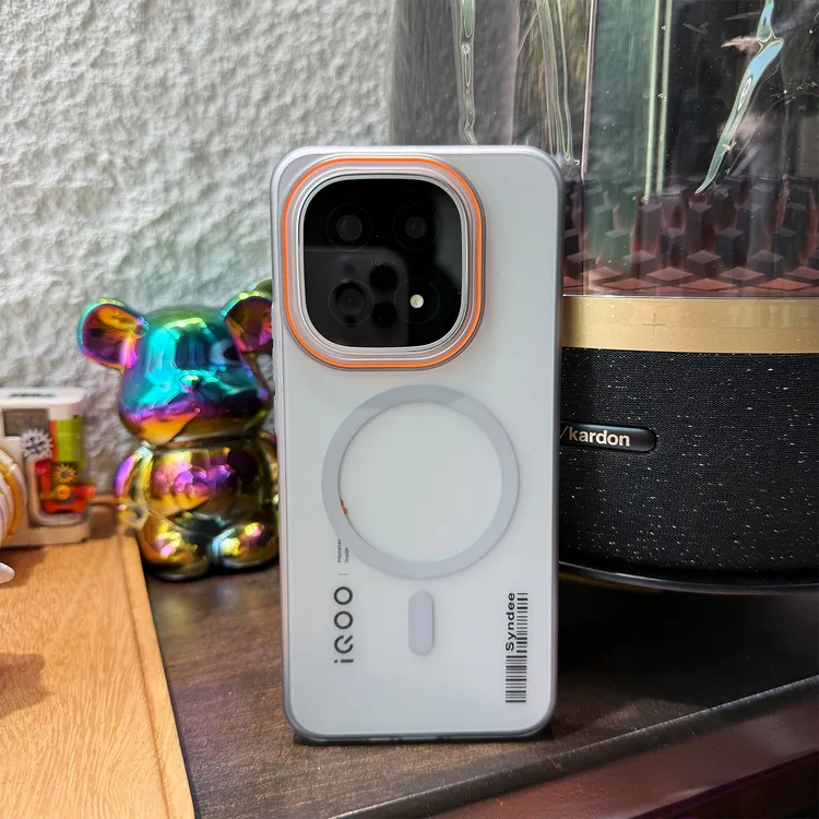 适用新款iqoo15手机壳柔砂冰雾肤感磁吸iqoo13超薄半透明防摔硬壳