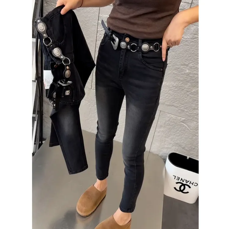 大码高腰弹力磨破九分小脚裤女2025秋季新款显瘦洋气铅笔裤牛仔裤