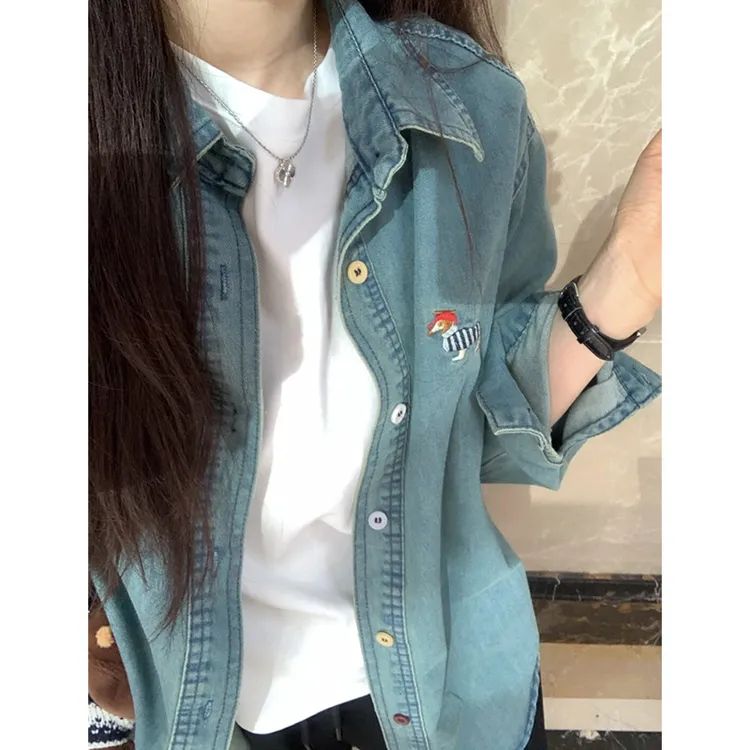 韩系复古狗狗刺绣翻领牛仔衬衫女春秋新款宽松休闲叠穿长袖衬衣潮