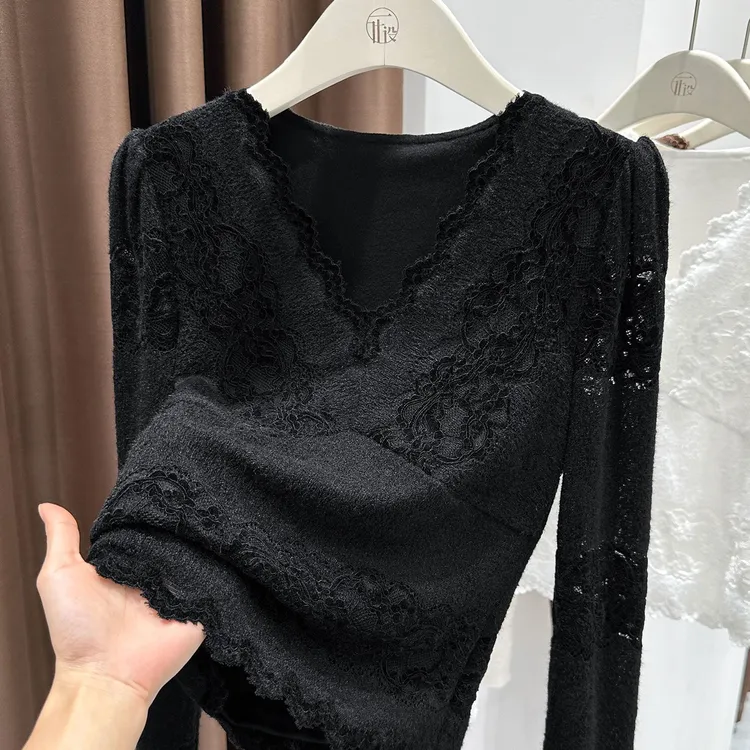 大码加绒加厚蕾丝长袖打底衫女裝胖mm秋冬收腰蕾丝打底衫新款内搭
