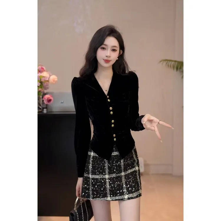 YUANLIANSU/圆脸酥【冰寒于水】复古小香风时尚气质金扣丝绒衬衫女