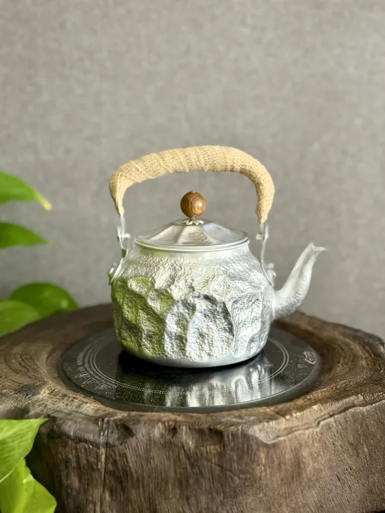 手工锻打银色锤纹陨石坑铝壶户外煮茶泡茶烧水壶