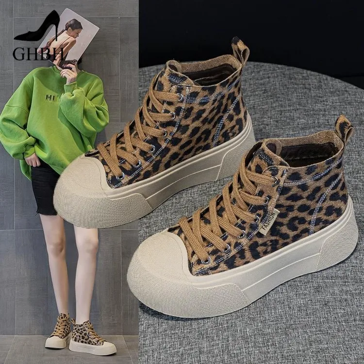 欧货真皮豹纹高帮鞋女2025新款秋季百搭厚底松糕板鞋休闲运动女鞋