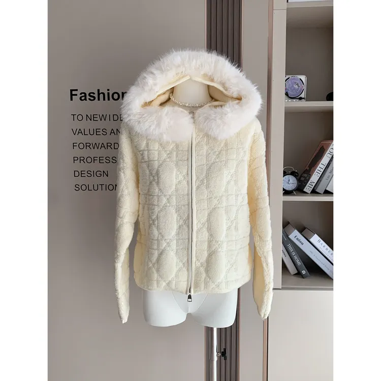 菱格毛衣外套女软糯糯羊毛针织开衫女冬季韩版保暖拉链连帽上衣