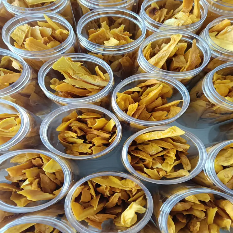 云南芒果干新鲜应季水果酸甜多汁香味浓郁