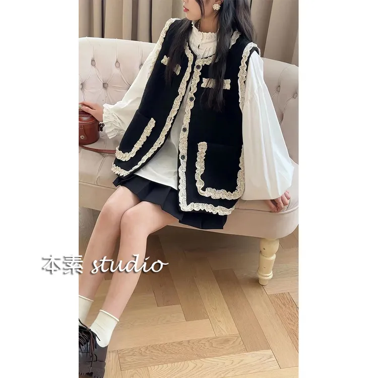 香风马甲M8497蕾丝花边拼接双口袋全开扣马甲