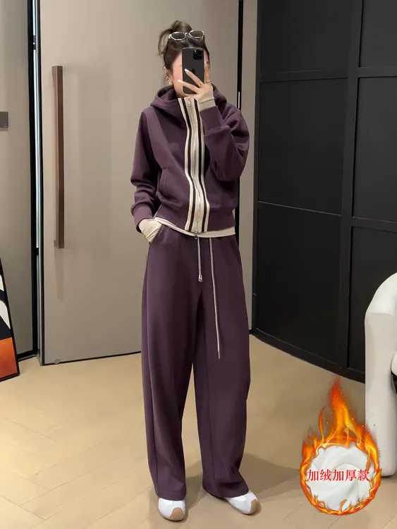 冬季一整套穿搭时尚休闲洋气高级感超火连帽加绒卫衣阔腿裤两件套