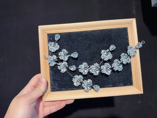 新款超闪亮软发箍头饰 可搭配皇冠 