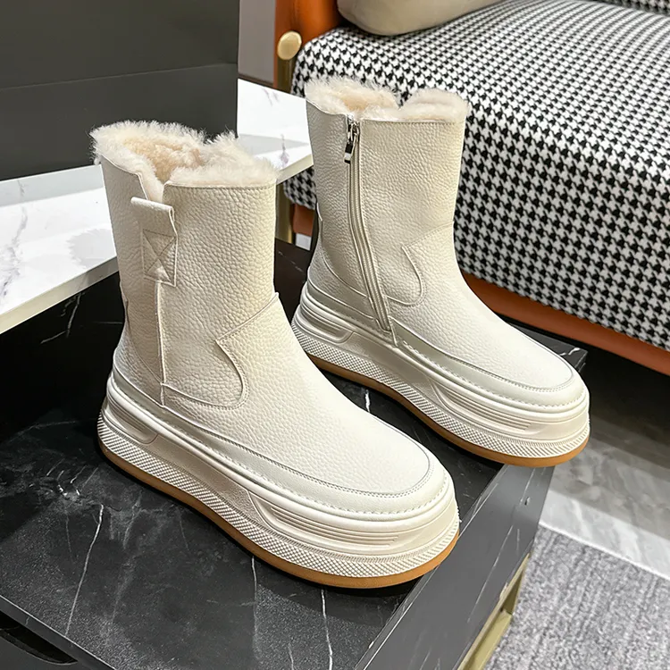 东北雪地靴女加绒加厚棉鞋2025冬季新款防水防滑厚底短靴时尚靴子