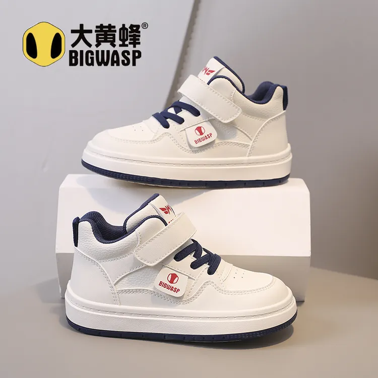 大黄蜂儿童中高帮板鞋2025秋季新款软底男女童鞋子运动休闲童鞋潮