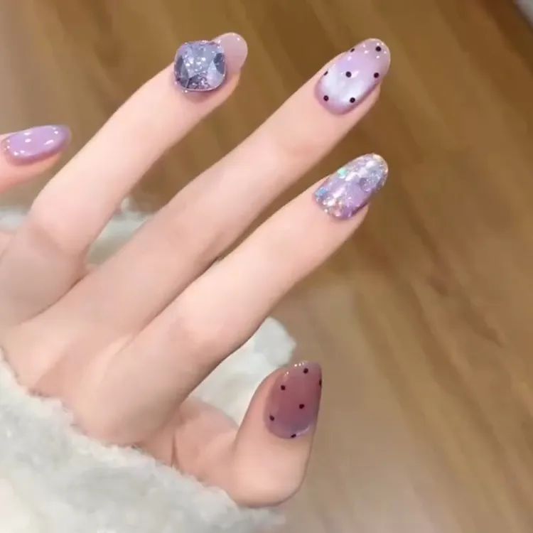 【紫猫精灵】手工穿戴甲新款高级紫色猫眼九紫离火纯欲显白拆卸美甲