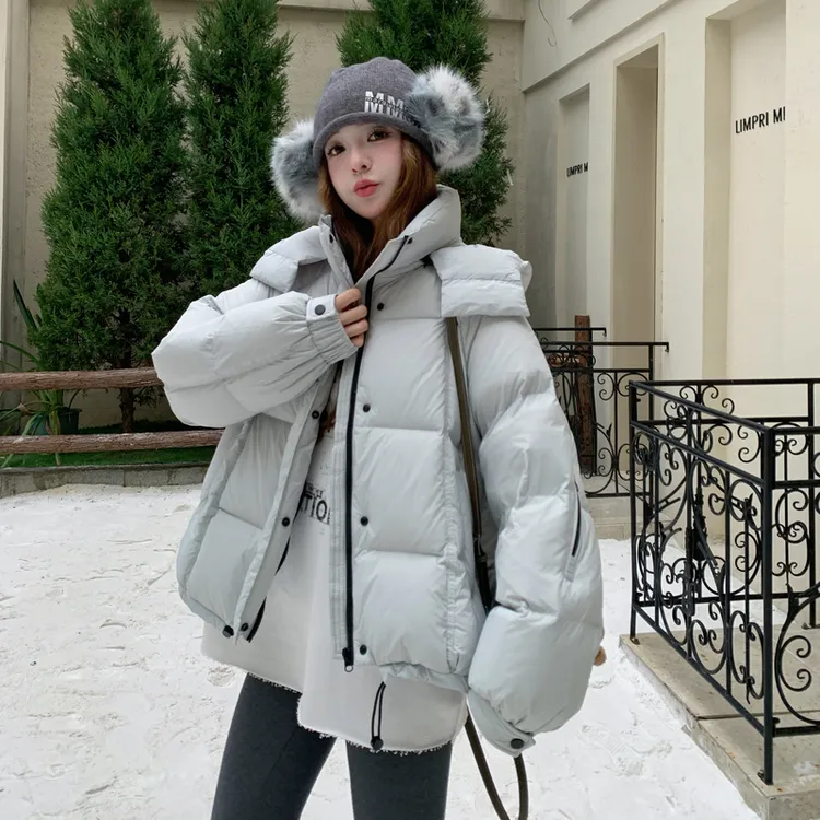 2025年冬季浅灰色连帽廓形外套女加厚保暖宽松显瘦白鸭绒羽绒服