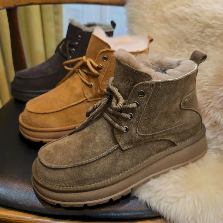 冬季保暖时尚雪地靴牛皮+羊毛加厚大棉鞋男士特厚雪地靴VMT25A9