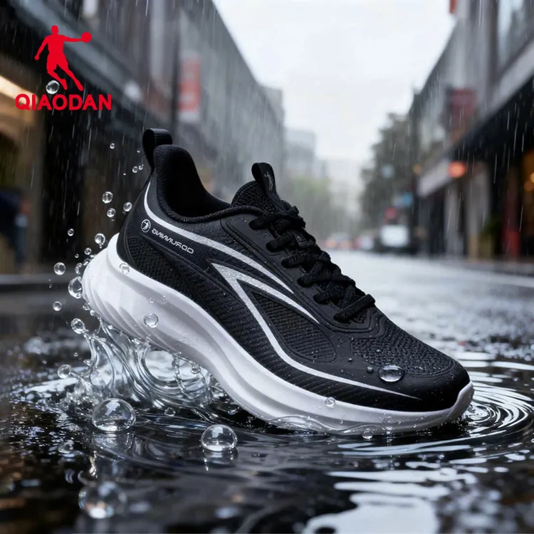 乔丹正品男鞋皮面防水运动鞋2025秋冬新款加绒保暖男款软底跑步鞋