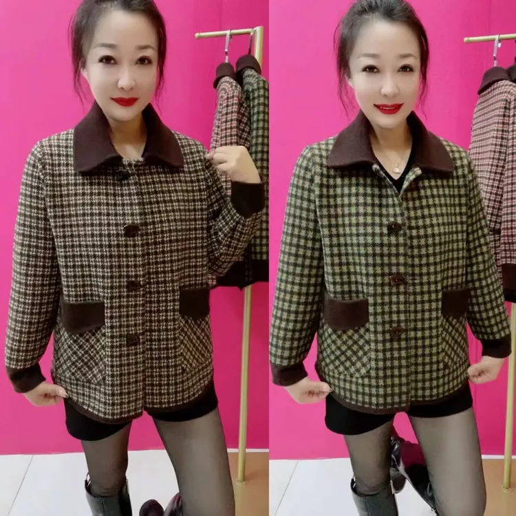 翻领三色格子小外套