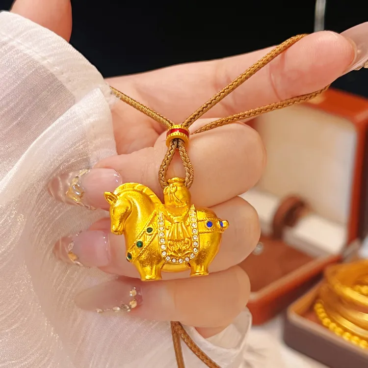 合金吊坠 线下同款马上有钱烧蓝点钻小马吊坠 盛唐敦敦马吊坠