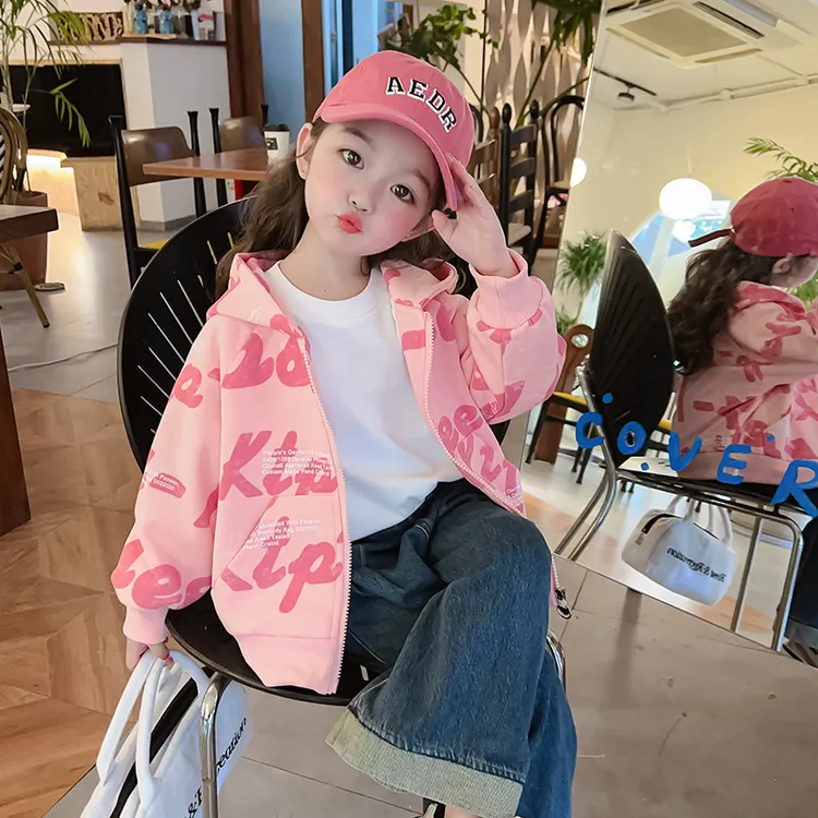 女童外套2025春秋季新款韩版洋气宝宝春秋季时尚夹克儿童连帽上衣