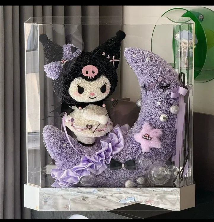 大号库洛米月亮亚克力罩礼盒送女友生日永生花hellokitty花束
