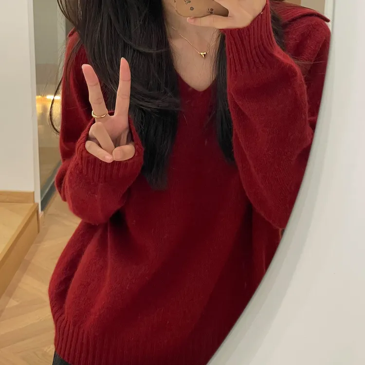 复古绿色毛衣女秋冬季内搭打底衫2025新款慵懒高级感宽松针织上衣