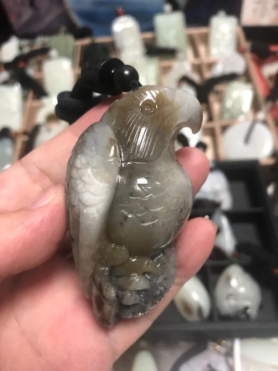 真漏手工制作新疆和田玉糖青花籽玉孤品发抖音基地