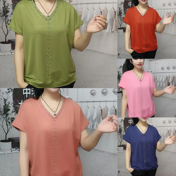 休闲圆领中老年女装宽松薄款打底小衫宽松型