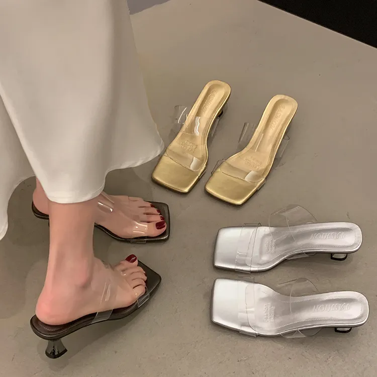 贾不假拖鞋女夏外穿2025新款流行时尚配裙子透明一字高跟凉拖鞋子