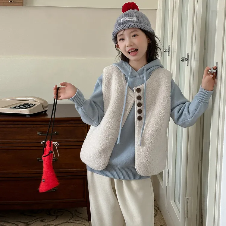 女童秋装2025新款洋气大童女孩秋冬季加绒加厚卫衣羊羔绒马甲套装