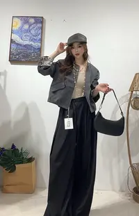155区228660灰色韩系印花拼接毛呢小个子高级感宽松外套