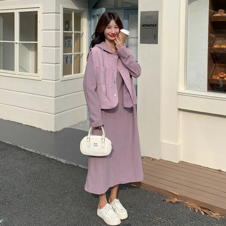 明媚紫色穿搭休闲卫衣连衣裙马甲女春秋超火好看减龄长裙套装