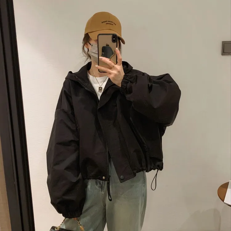 春秋季新款短款连帽外套女韩系简约冲锋衣宽松休闲百搭外套上衣