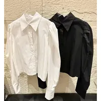 【 Wan wan】黑白POLO领泡泡肩排扣衬衣