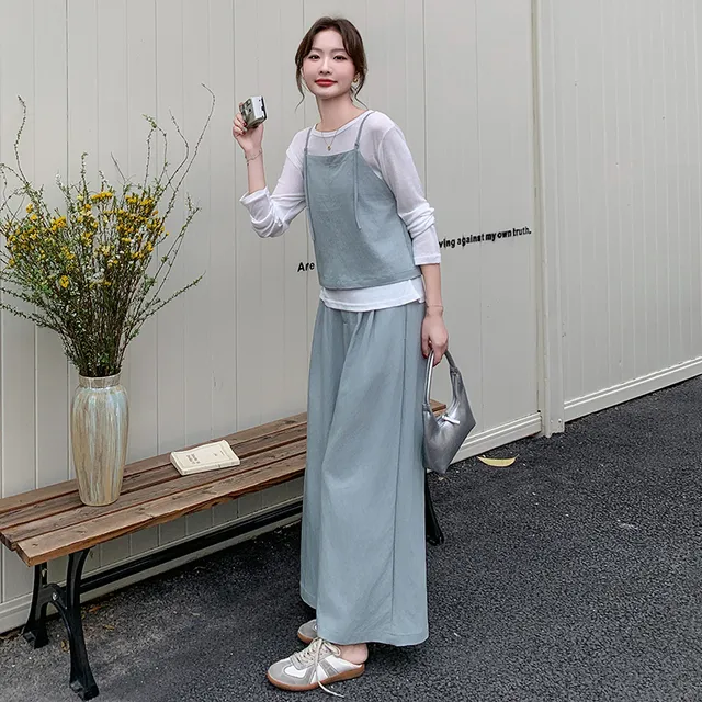 大方得体穿搭蓝色吊带套装裤女春秋2025新款超火好看阔腿裤三件套