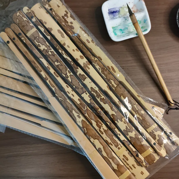 手绘订制【梅妃】折扇专属链接先咨询再拍，发货时间不定，扇子