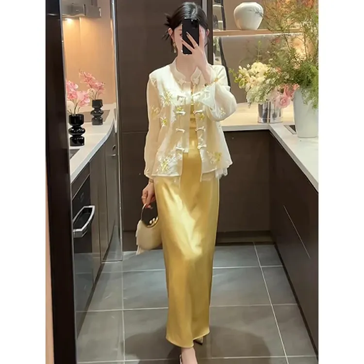春装搭配一整套2025超火新中式国风套装刺绣高级外套连衣裙两件套