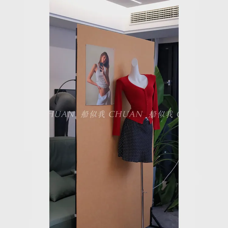 【船似我 CHUAN】高级红  V领长袖收腰显瘦上衣250604