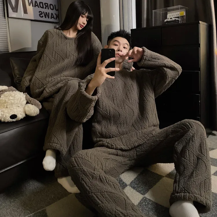 加厚珊瑚绒情侣睡衣女款秋冬季保暖高级感男士休闲大码家居服套装