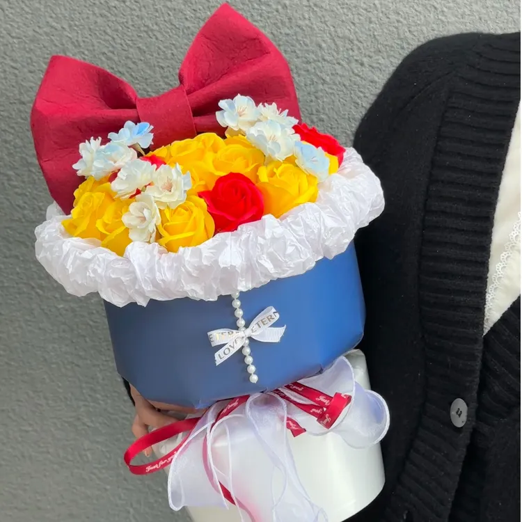 创意白雪公主永生花黄玫瑰樱花香皂小香风花束生日礼物送女孩闺蜜