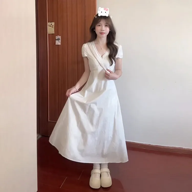 新款法式V领气质夏季白色连衣裙子女小个子高级独特漂亮长裙3796