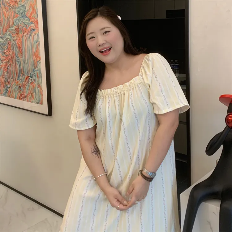 大码睡裙胖MM200斤夏季睡裙云朵棉短袖方领黄色碎花长裙