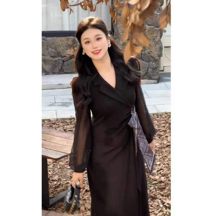 【夜阑黛影】秋季法式大码显瘦轻奢高级感时尚气质修身连衣裙+丝巾