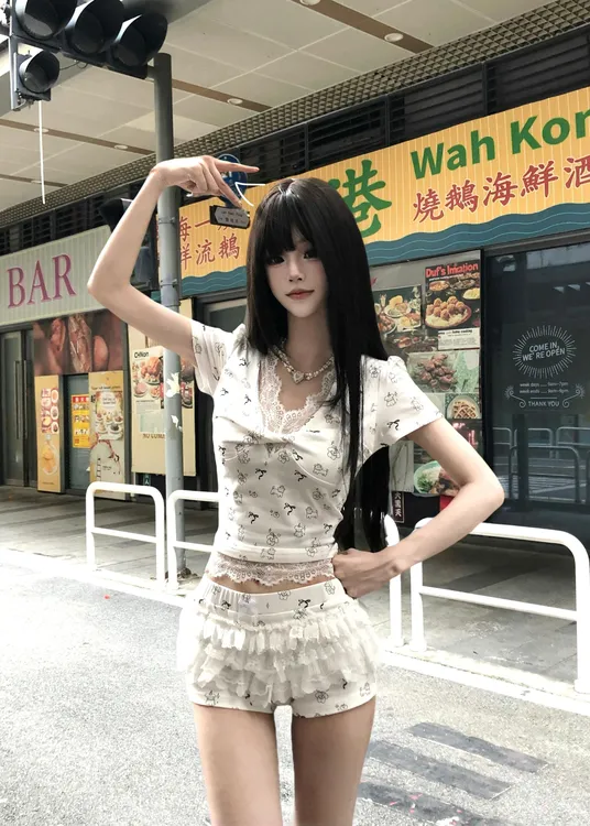 纯欲夏季新款辣妹性感蕾丝拼接套装短袖t恤上衣女+高腰短裤