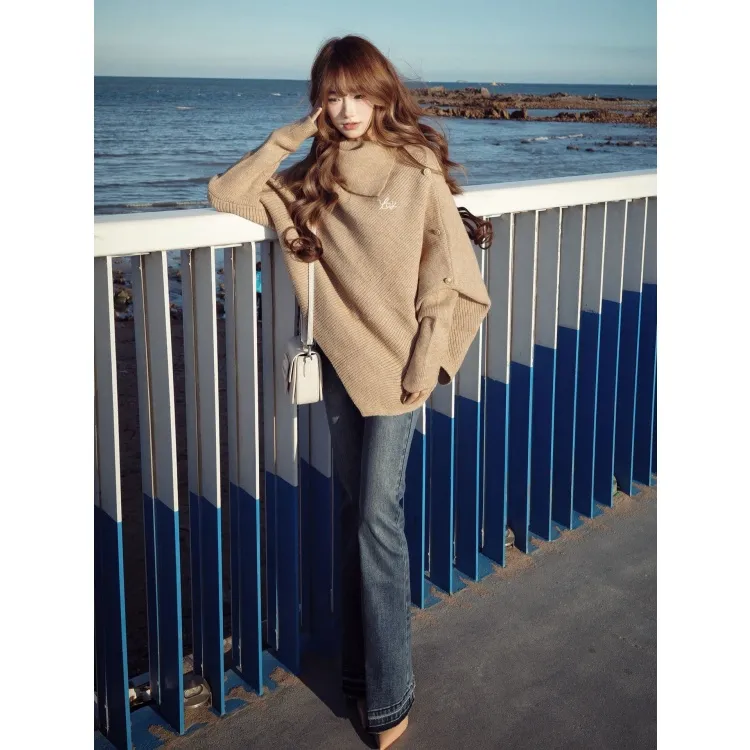 韩系复古慵懒风斗篷高领毛衣女初冬2025新款高级感不规则针织上衣