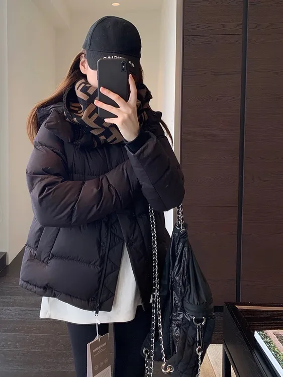 Lu家5格系列95白鸭绒羽绒服蓬松保暖可拆卸连帽外套短款女冬新款