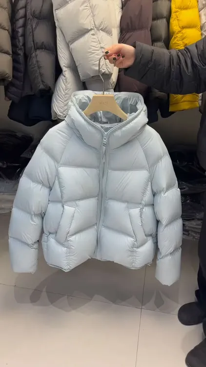 韩系泡芙连帽棉服女装短款2025冬季新款独特别致超好看的棉衣外套